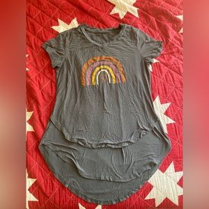 Latched Mama Rainbow Tee